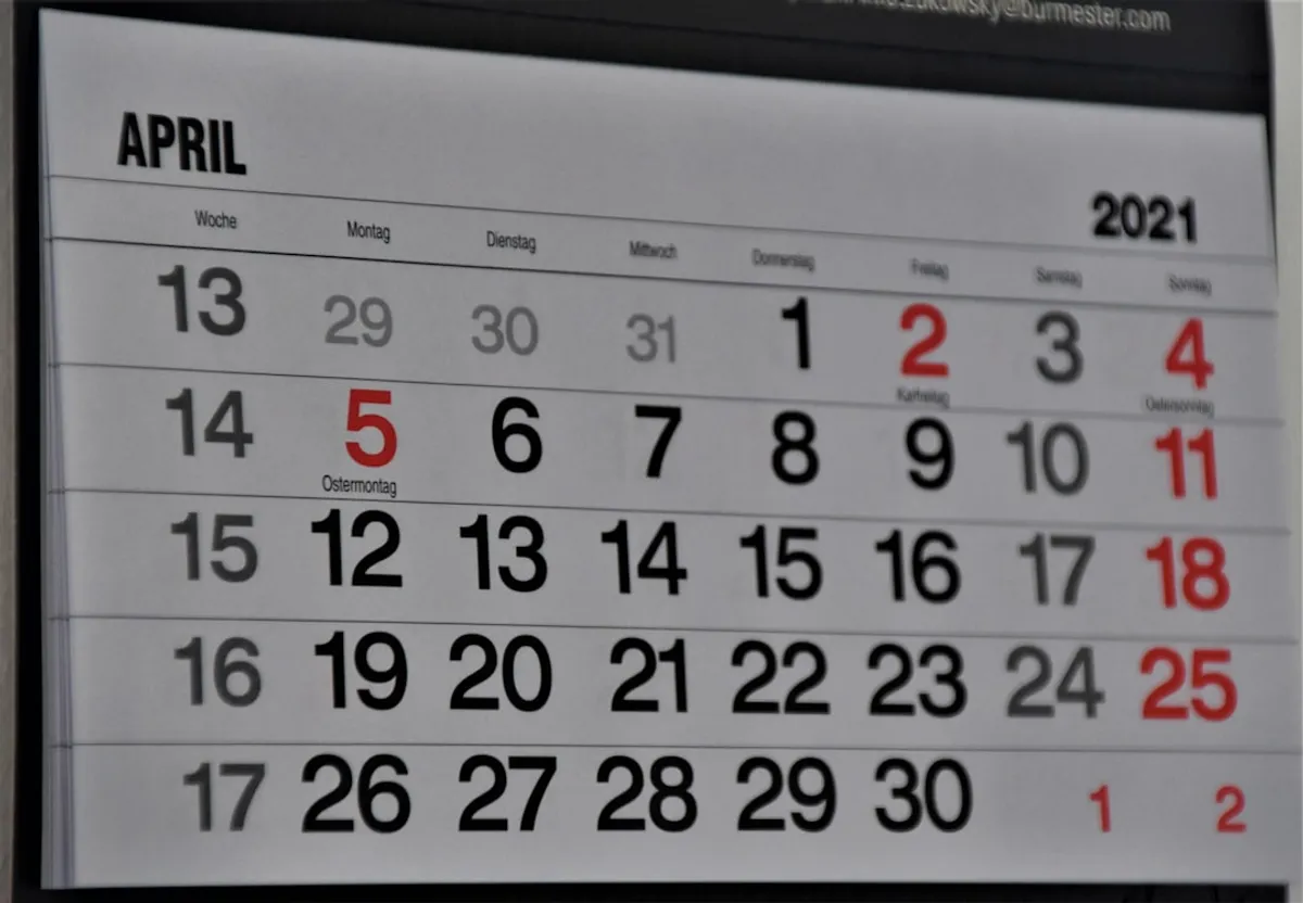 paycheck showing 2080 hour annual calculation